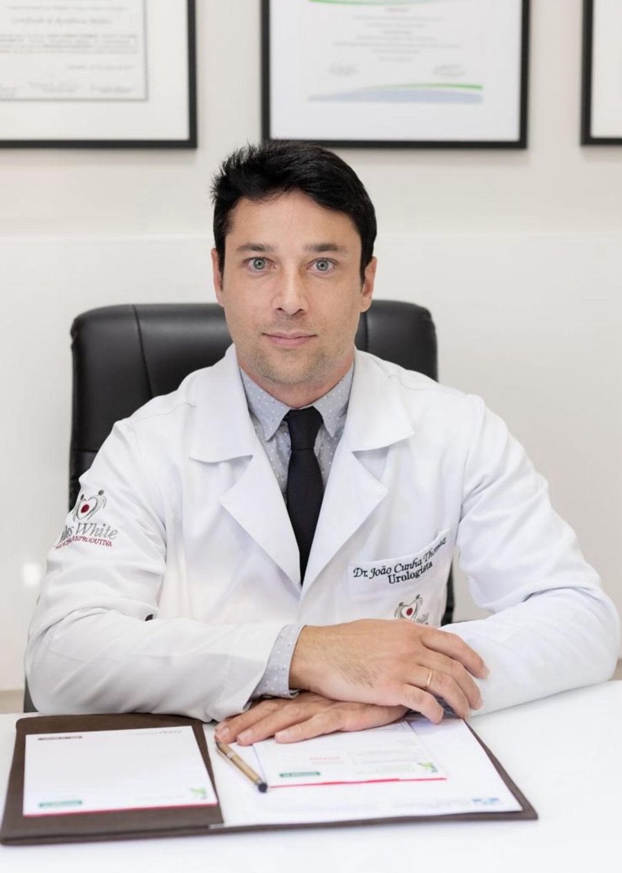 Dr. João Cunha Thomaz urologista andrologista na Clínica Jules White Vitória ES